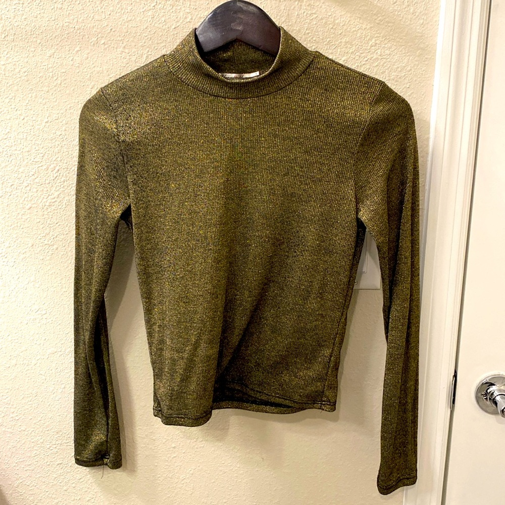 Gold long sleeve top